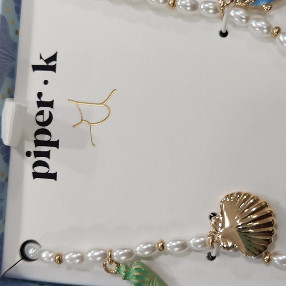 🔹️Piper K🔹️ gorgeous nautical charm 16" Sea necklace Sheahorse Star Shells ✨🦀 - Picture 6 of 7